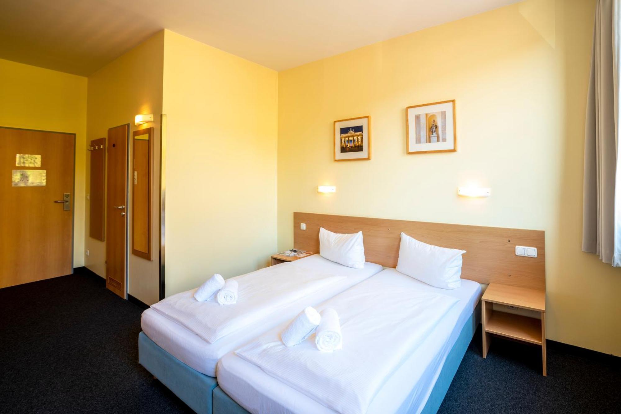 Familienhotel Citylight Berlim Exterior foto