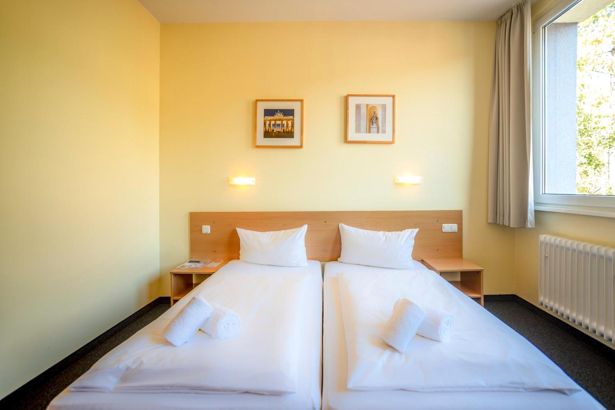 Familienhotel Citylight Berlim Exterior foto